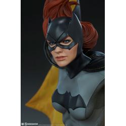 Batgirl Premium Format™ Figure by Sideshow Collectibles