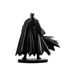 DC Direct Estatua Resina Batman Black & White (Batman by Lee Weeks) 19 cm McFarlane Toys