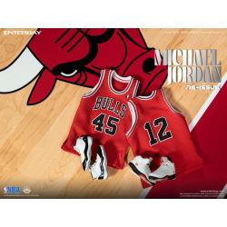 NBA Collection Figura Real Masterpiece 1/6 Michael Jordan I\'m Back Edition Limited 30 cm ENTERBAY