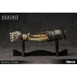 Sekiro: Shadows Die Twice Réplica 1/2 Shinobi Prosthetic 32 cm Gecco