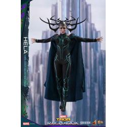 Hela Sixth Scale Figure by Hot Toys