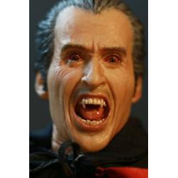 Las Cicatrices de Drácula Figura My Favourite Legend 1/6 Count Dracula (Christopher Lee) 30 cm