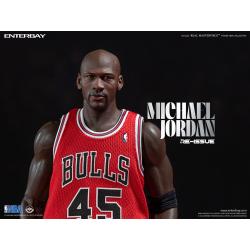 NBA Collection Figura Real Masterpiece 1/6 Michael Jordan I\'m Back Edition Limited 30 cm ENTERBAY