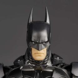 Figura de acción de Batman Arkham Knight de DC Comics de Revoltech kaiyodo