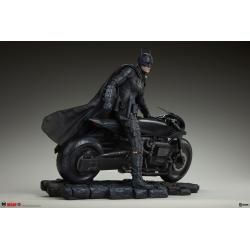 The Batman Premium Format Statue The Batman 48 cm