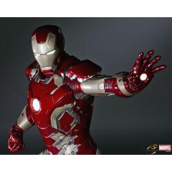 Avengers Age of Ultron: Iron Man Mark 43 Cinemaquette