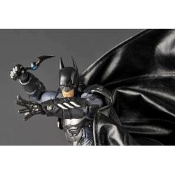 Figura de acción de Batman Arkham Knight de DC Comics de Revoltech kaiyodo