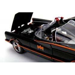 Batman Vehículo 1/18 1966 Batmobile con Figuras  Jada Toys 