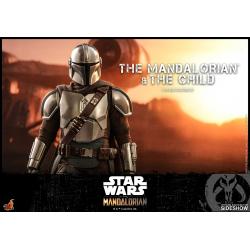 Star Wars: The Mandalorian and The Child 1:6 Scale Figure Set