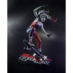 DC Direct Estatua 1/10 Harley Quinn: Red, White & Black Harley Quinn by Ivan Tao 20 cm McFarlane Toys