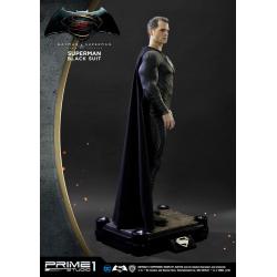 Batman v Superman Dawn of Justice 1/2 Statue Superman Black Suit Ver. 106 cm