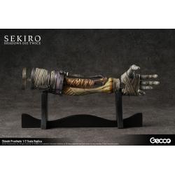 Sekiro: Shadows Die Twice Réplica 1/2 Shinobi Prosthetic 32 cm Gecco