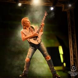 Def Leppard Estatua Rock Iconz Phil Collen 24 cm Knucklebonz