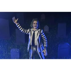 BITELCHUS  BLACK AND WHITE STRIPED SUIT SCALE ACTION FIG. 18 CM BEETLEJUICE (1988) NECA