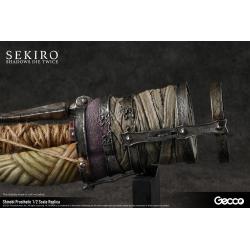 Sekiro: Shadows Die Twice Réplica 1/2 Shinobi Prosthetic 32 cm Gecco