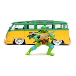 Teenage Mutant Ninja Turtles Vehículo 1/24 Hollywood Rides 1962 VW Bus con Leonardo Figura