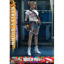 Harley Quinn (Caution Tape Jacket Version) Sixth Scale Figure by Hot Toys