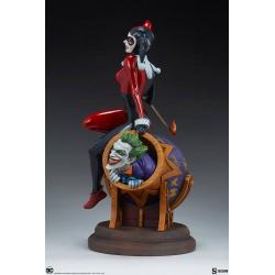 Harley Quinn and The Joker Diorama by Sideshow Collectibles