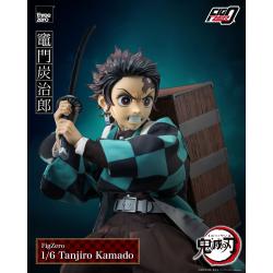 Demon Slayer: Kimetsu no Yaiba Figura FigZero 1/6 Tanjiro Kamado 27 cm ThreeZero 