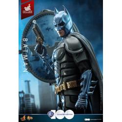 Hot Toys MMS697 Warner Bross 100th Collectible Action Figure 1/6 Batman Hot Toys Exclusive 32cm