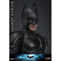 El caballero oscuro Figuras y Diorama Movie Masterpiece 1/6 Batman Armory with Bruce Wayne (2.0) 30 cm