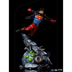 DC Comics Deluxe Art Scale Statue 1/10 Superboy 28 cm
