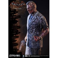 Batman Arkham Knight Estatua 1/3 Two-Face 80 cm