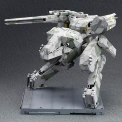 Metal Gear Solid Maqueta Plastic Model Kit 1/100 Metal Gear Rex 22 cm Kotobukiya