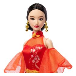 Barbie Signature Muñeca Lunar New Year with Qipao Dress MATTEL