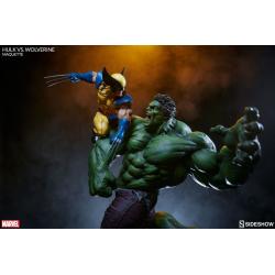 Hulk vs. Wolverine Maquette