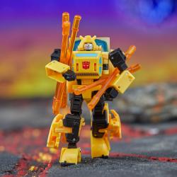 Transformers Generations Legacy United Deluxe Class Figura Origin Bumblebee 14 cm HASBRO