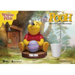Disney: Master Craft Winnie the Pooh Statue