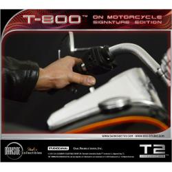 Terminator 2 Judgement Day Estatua T-800 30th Anniversary Signature Edition 69 cm