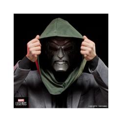 RÉPLICA 1:1 DEL CASCO DEL DOCTOR DOOM MARVEL LEGENDS SERIES LOS 4 FANTÁSTICOS  HASBRO