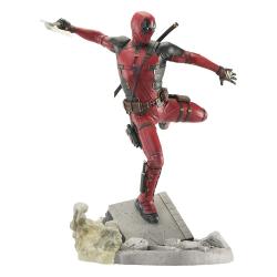 Deadpool & Wolverine Gallery Estatua Deadpool 25 cm Diamond Select