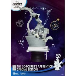 Mickey Beyond Imagination Diorama PVC D-Stage The Sorcerer\'s Apprentice Special Edition 15 cm