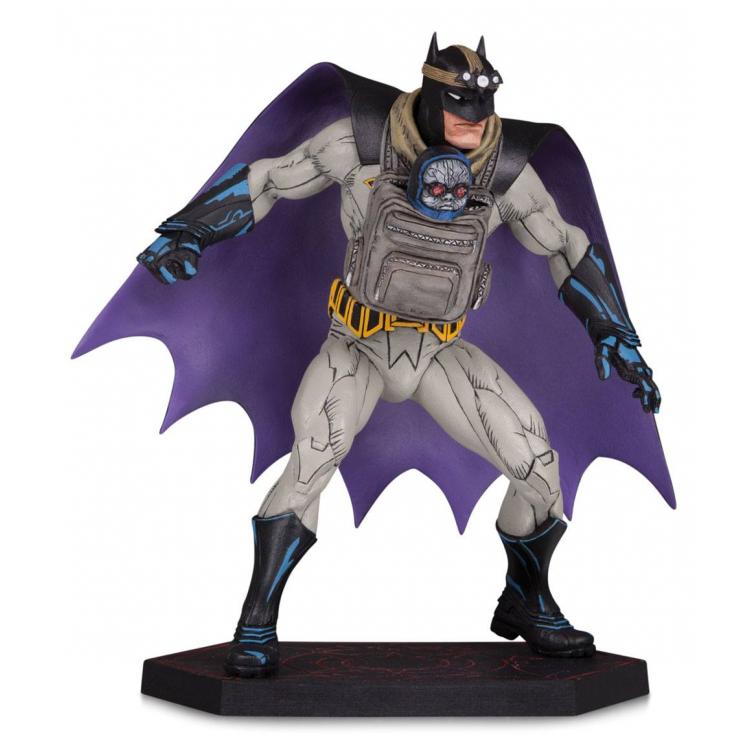 Dark Nights: Metal Estatua Batman with Darkseid Baby 15 cm