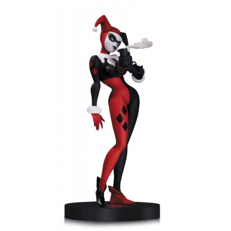 DC Comics: Designer Series Harley Statue by Bruce Timm