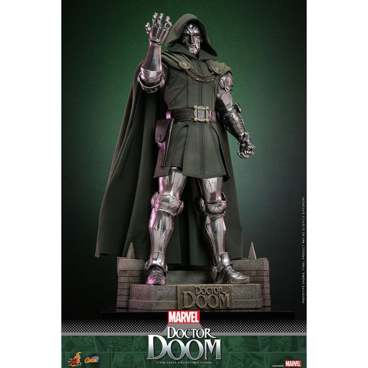 Marvel Figura Comic Masterpiece 1/6 Doctor Doom 33 cm HOT TOYS