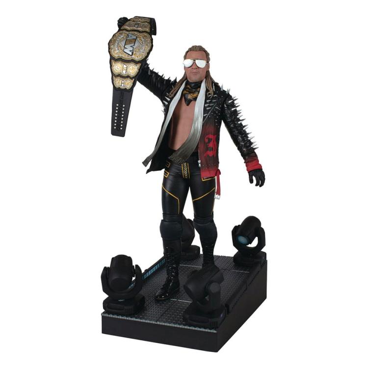 Figura de acción de ¨Edge¨ marca WWE Legends Elite Collection