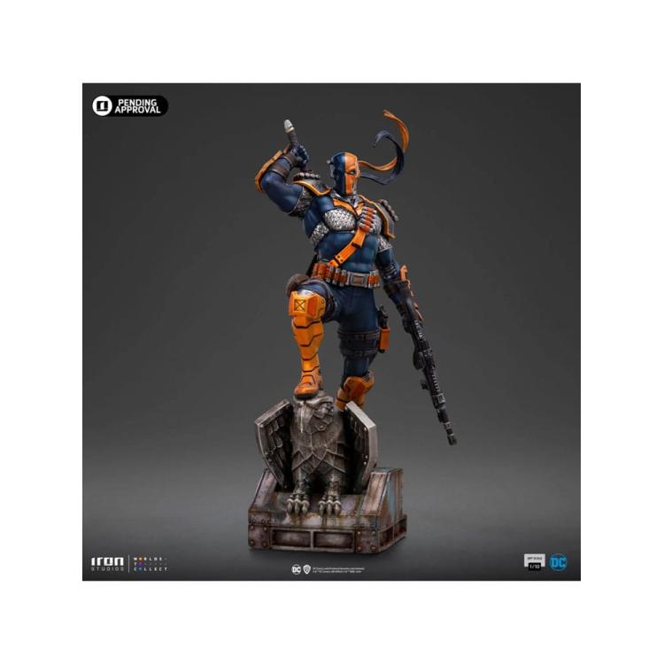 DC Comics Estatua 1/10 Art Scale Series #9 Deathstroke 26 cm Iron Studios 