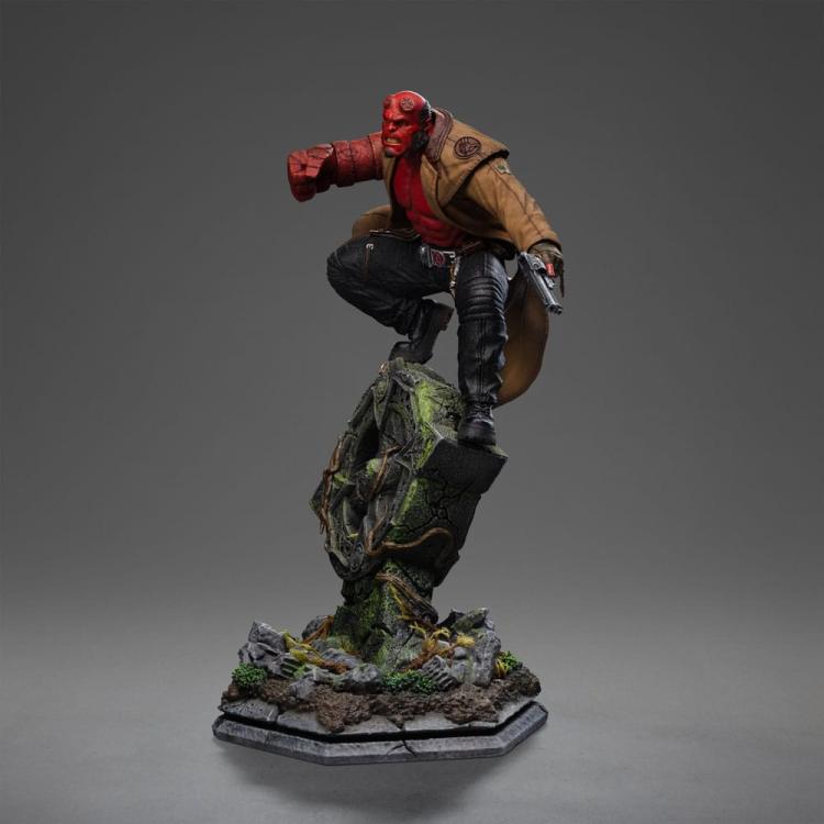 Hellboy 2 Estatua 1/10 BDS Art Scale Hellboy 34 cm Iron Studios