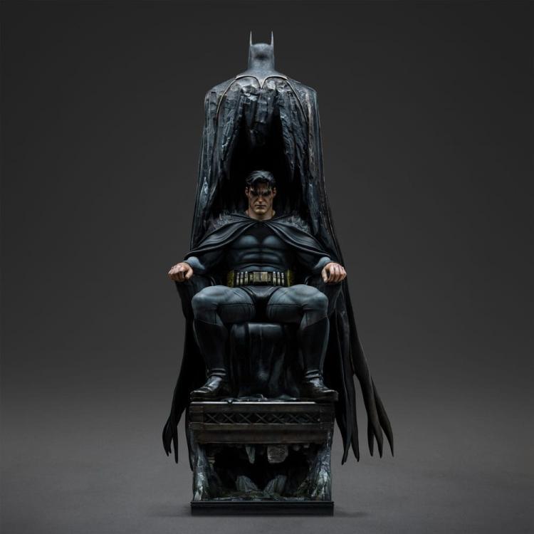 DC Comics Estatua Legacy Replica 1/4 Batman and Bruce Wayne 79 cm Iron Studios