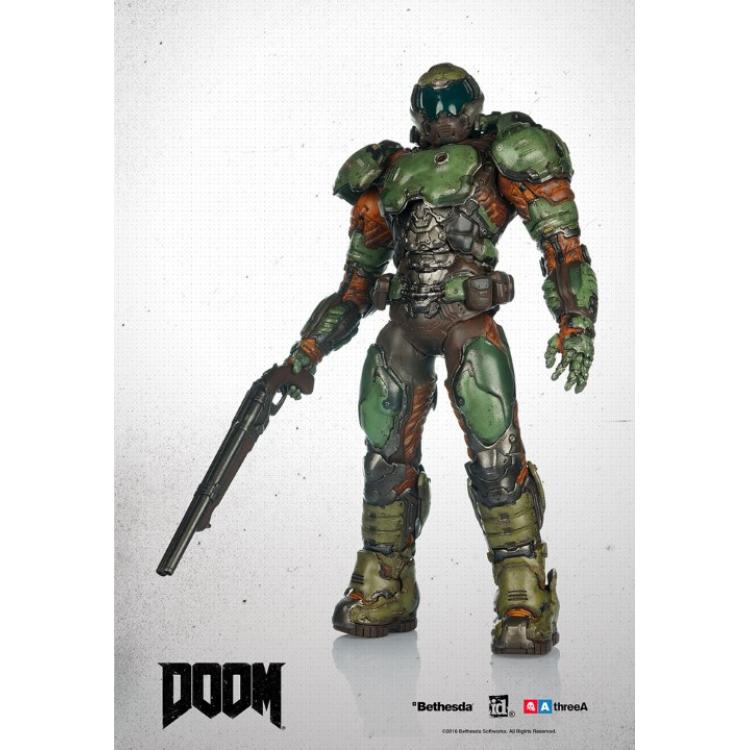 Doom Figura 1/6 Marine 33 cm