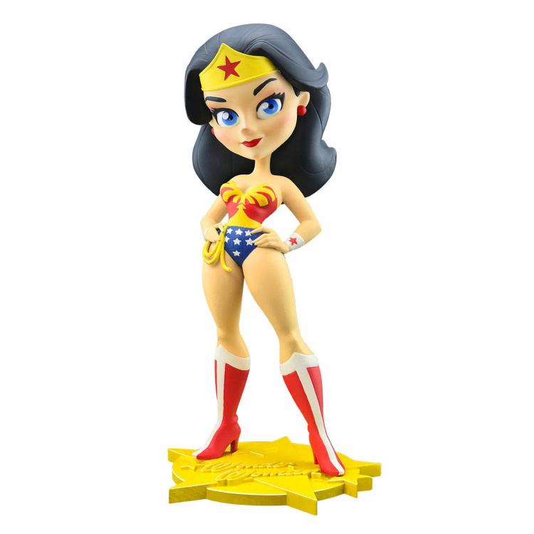 DC Comics Figura Lynda Carter as Wonder Woman 18 cm