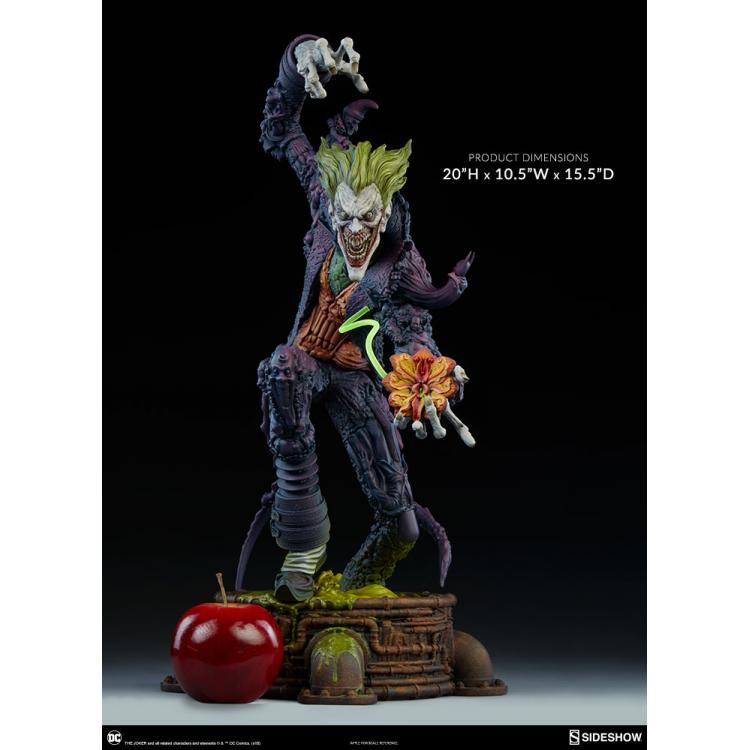 The Joker Statue by Sideshow Collectibles Gotham City Nightmare Collection   